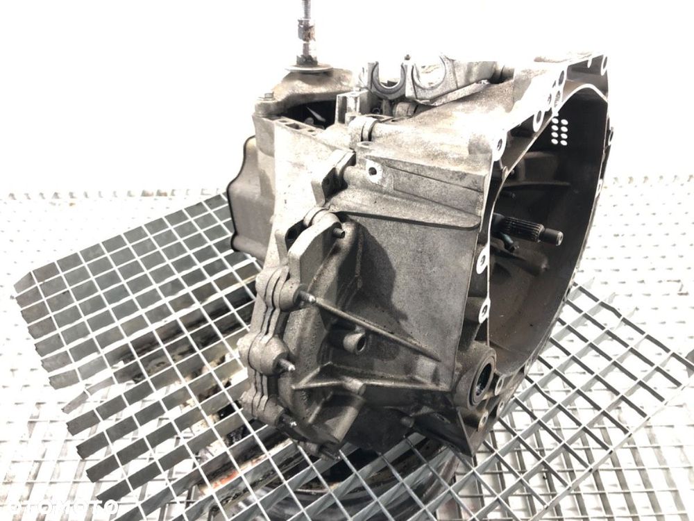 SKRZYNIA BIEGÓW - 421.00 PLN - PEUGEOT 3008 nadwozie wielkoprzestrzenne (MPV) (0U_) 2009 - 2017 1.6 - 3