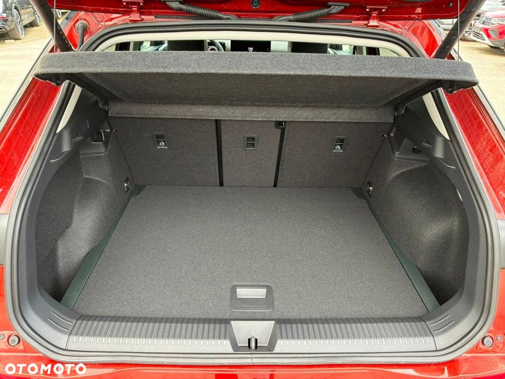 Volkswagen T-Roc - 31