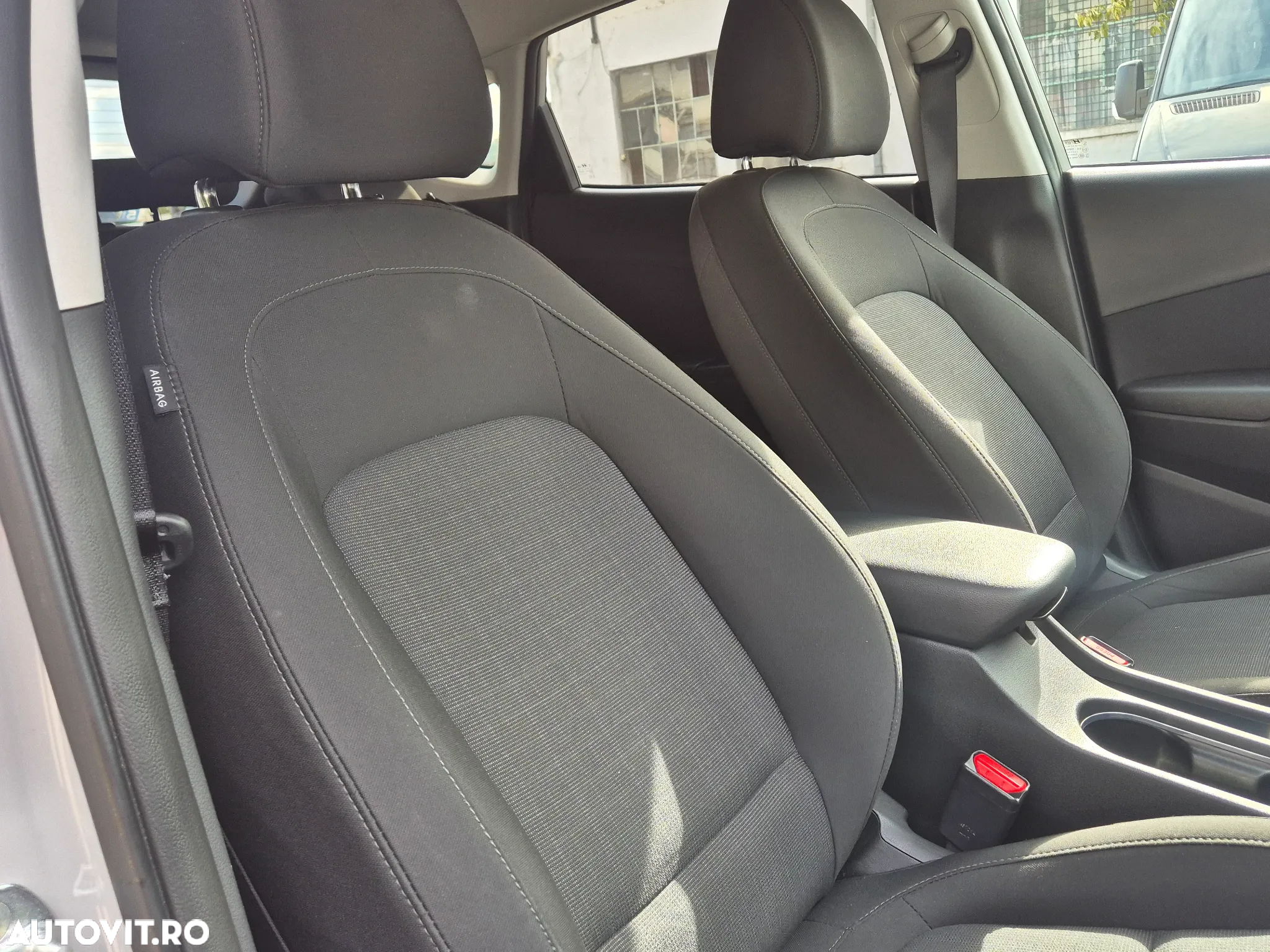 Hyundai KONA Hybrid 1.6 GDI 141 CP 2WD 6DCT Highway - 29