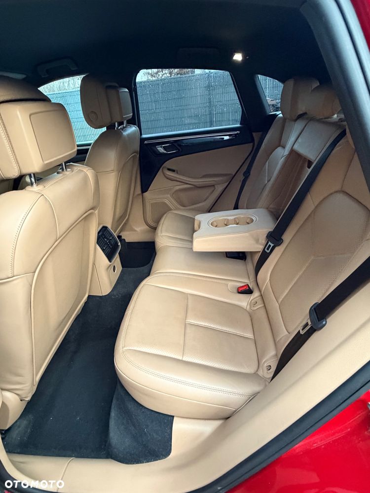 Porsche Macan - 7
