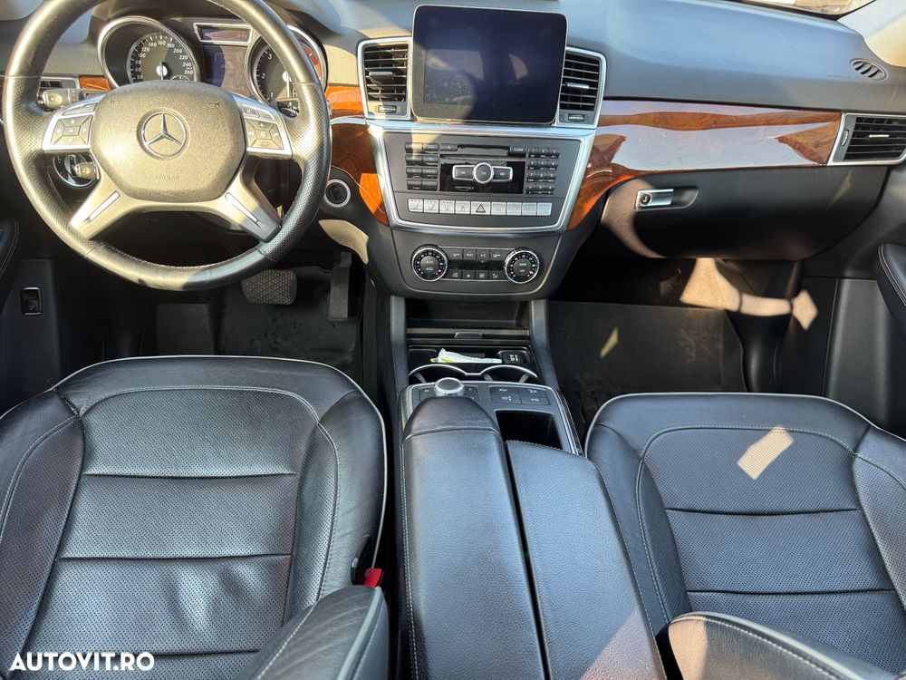 Mercedes-Benz ML 350 BlueTEC 4MATIC Aut - 11