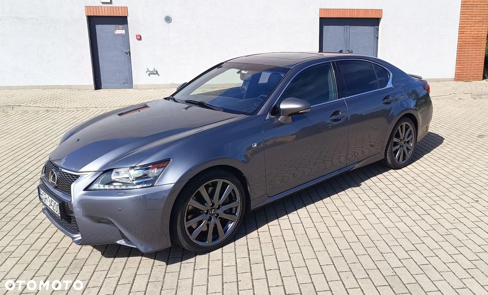 Lexus GS - 4
