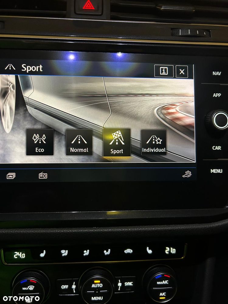 Volkswagen Tiguan 2.0 TSI 4Mot IQ Drive DSG - 18