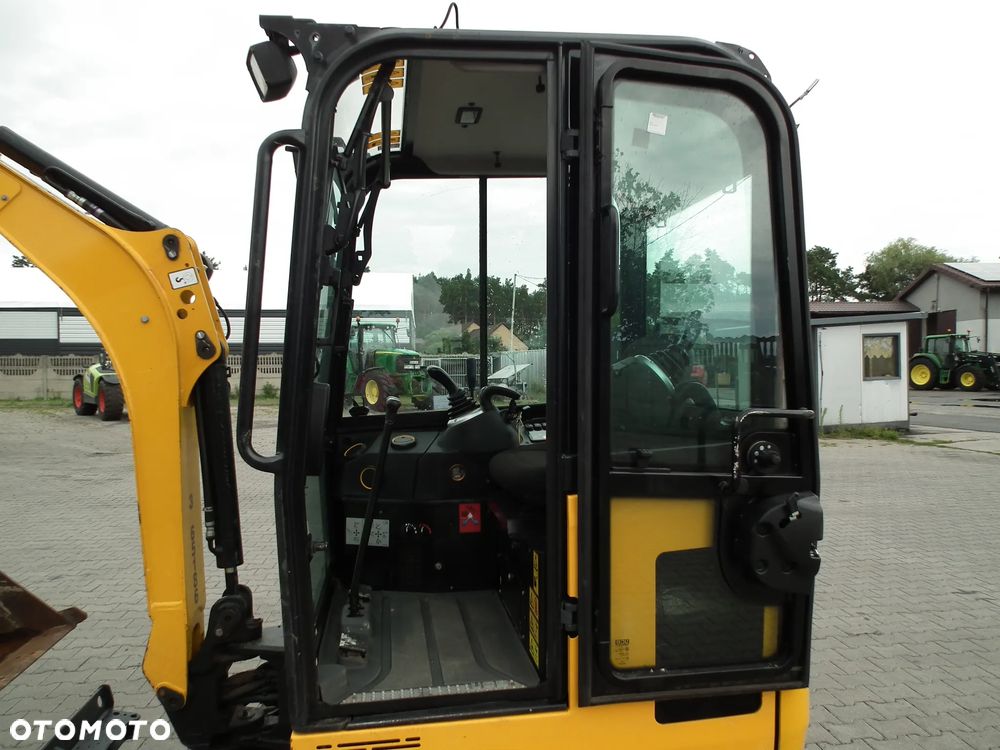 JCB 15C-1 - 9