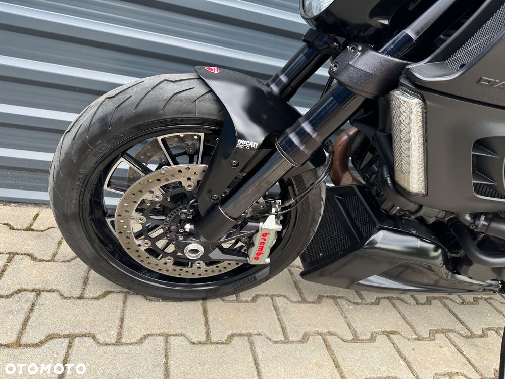Ducati Diavel - 17