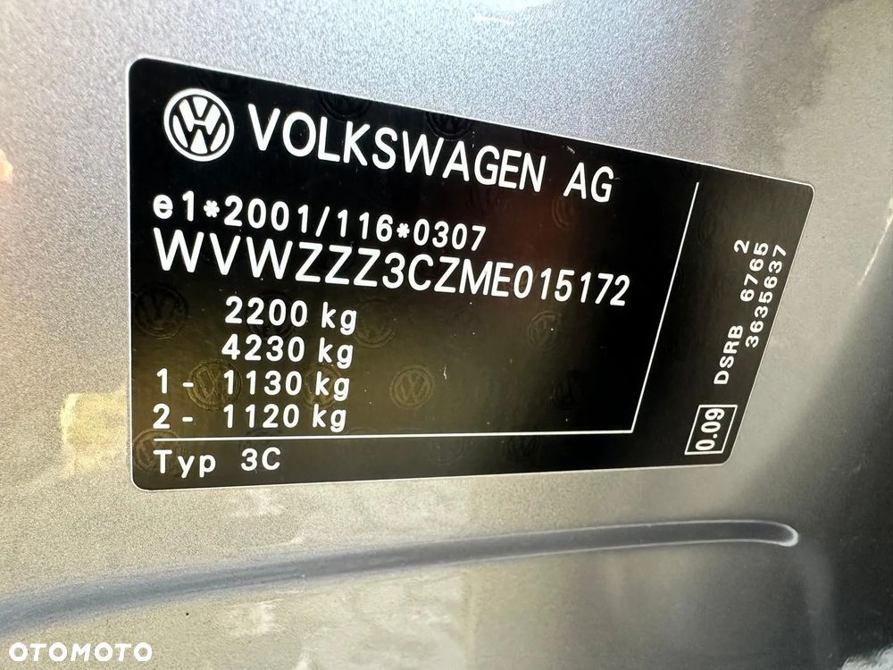 Volkswagen Passat 2.0 TDI SCR DSG Highline - 31