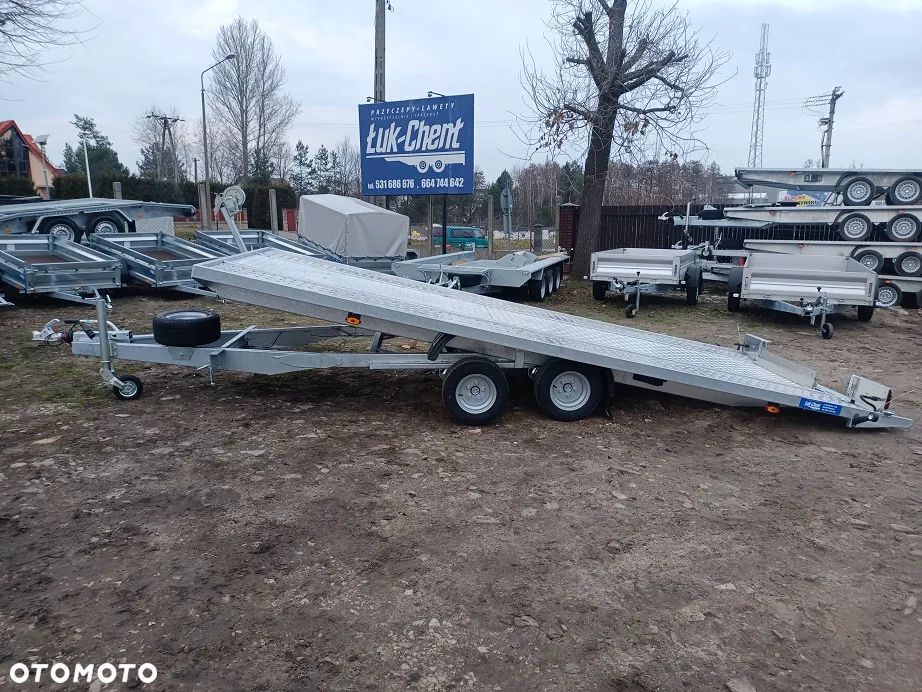 Niewiadów Saturn 4,5m DMC 2700 kg - 1