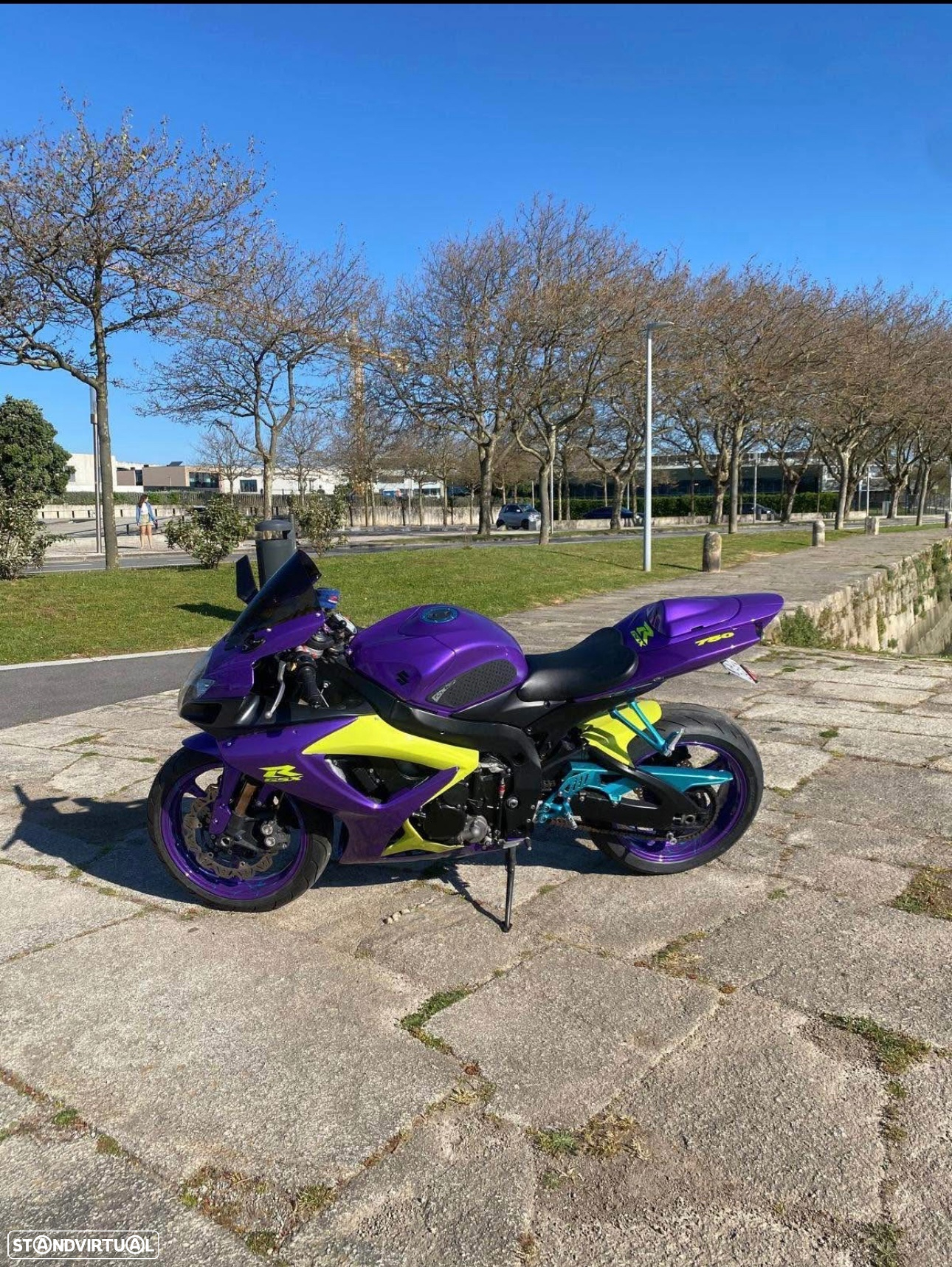 Suzuki GSX-R - 7