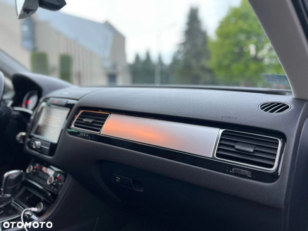 Volkswagen Touareg 3.0 V6 TDI 4XMot BMT - 21