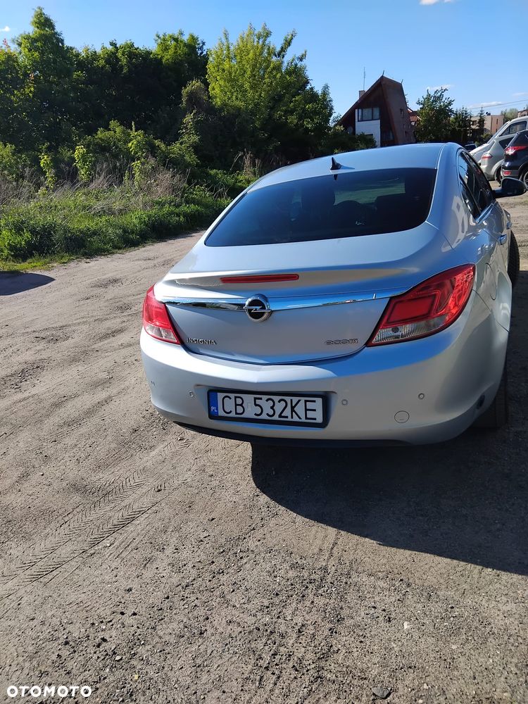 Opel Insignia - 15