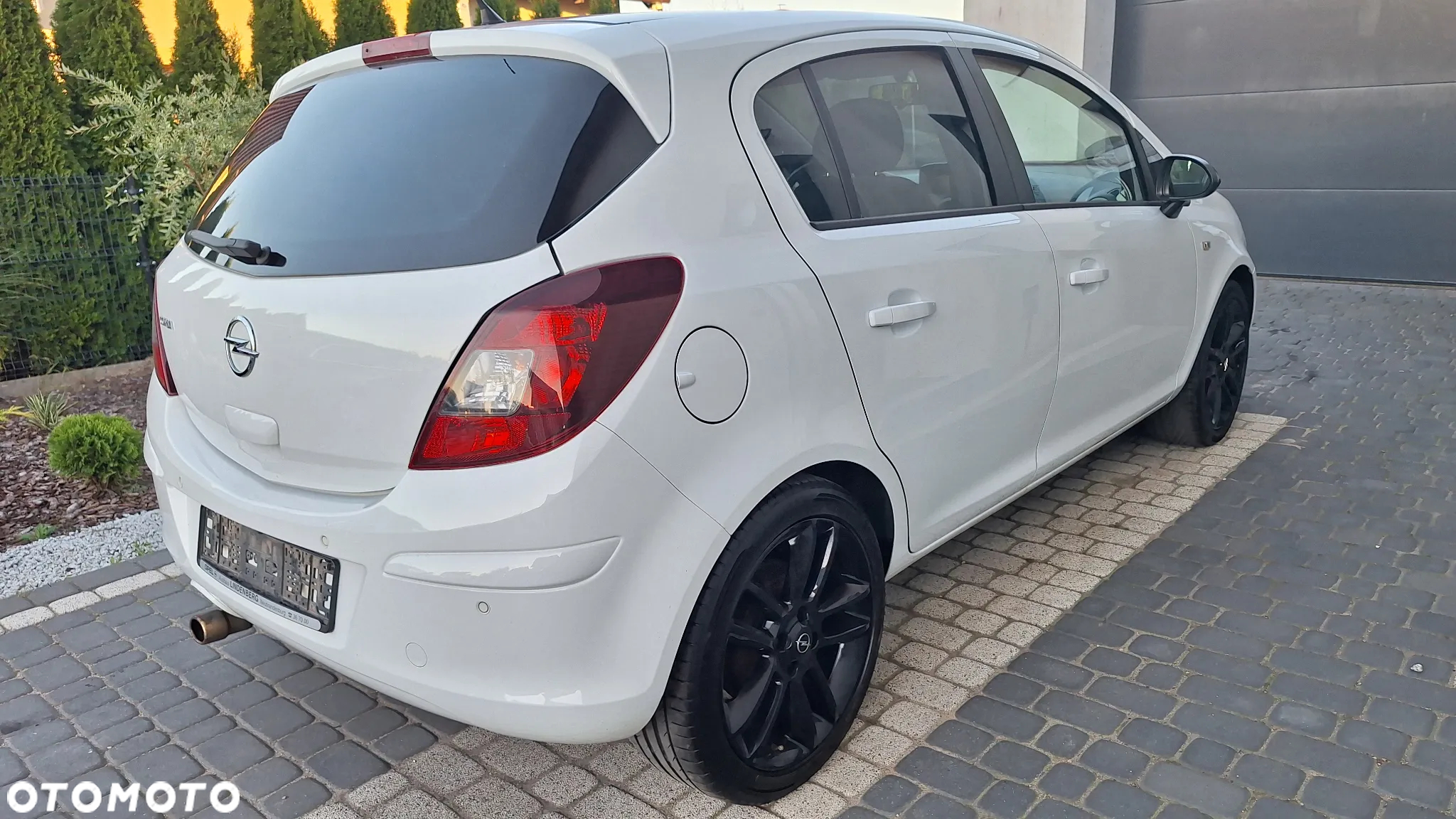 Opel Corsa 1.4 16V Sport - 15