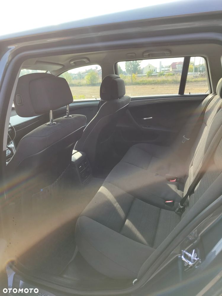 BMW Seria 5 - 12