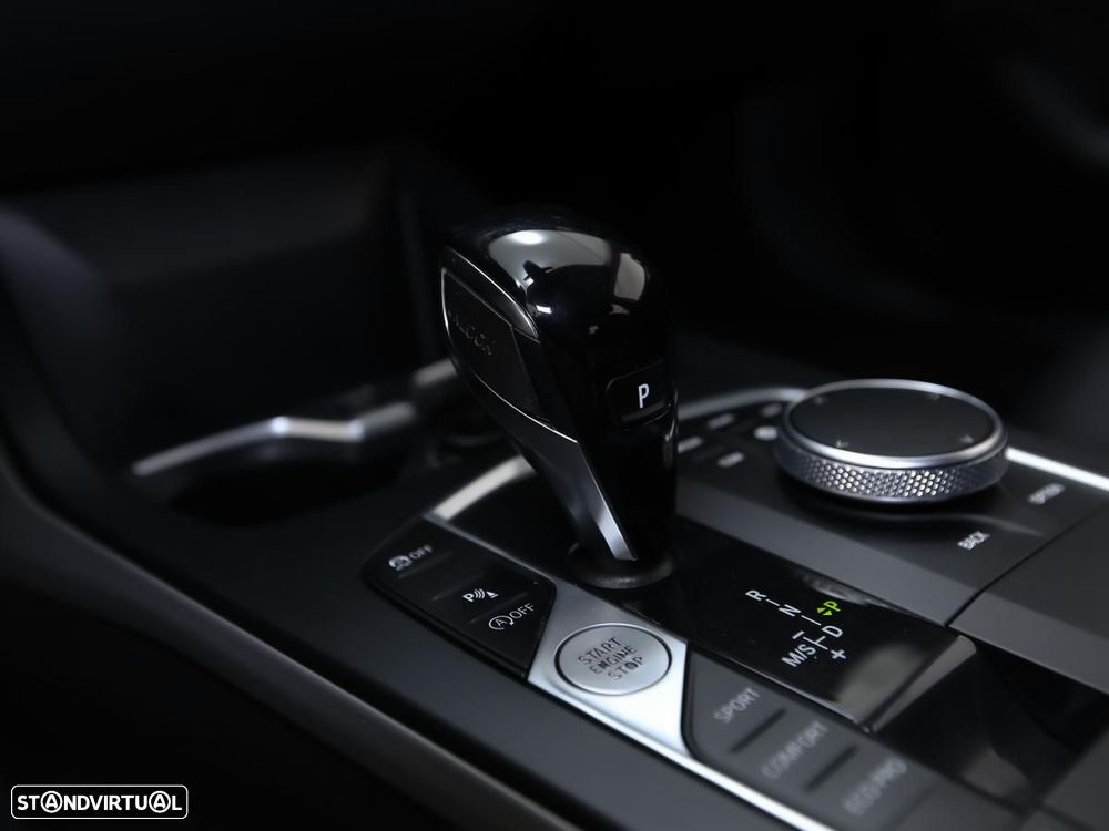 BMW 216 Gran Coupé d Advantage - 19