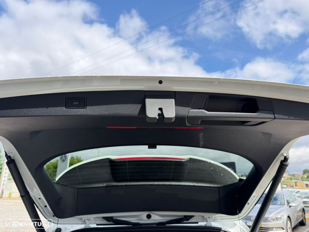 VW Tiguan 1.5 TSI eHybrid R-Line DSG - 20