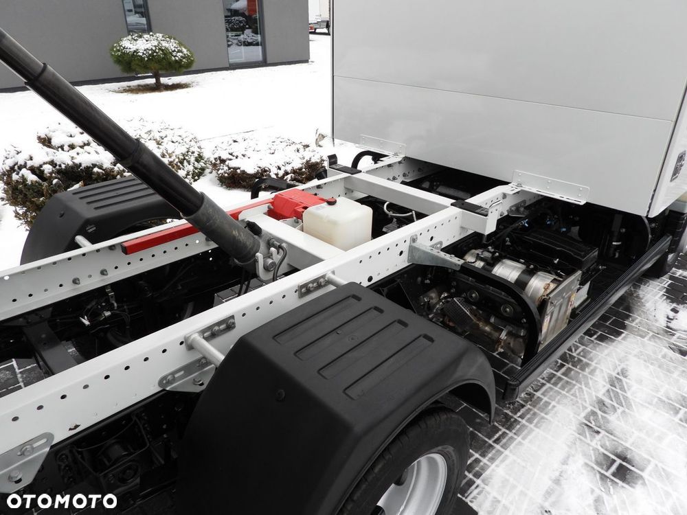 Mitsubishi CANTER FUSO 3C15 WYWROTKA LEDY BLIŹNIACZE KOŁA KLIMATYZACJA  150KM - 25