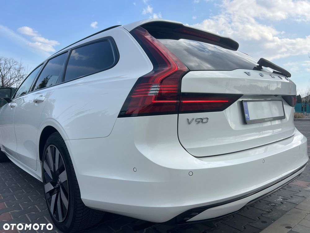 Volvo V90 T8 AWD Plug-In Hybrid Ultimate Dark - 3