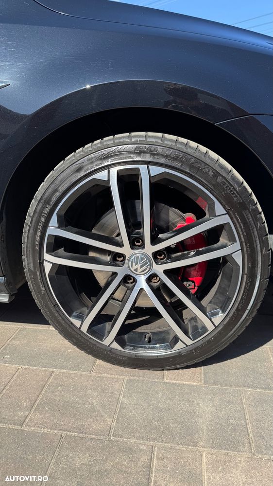 Volkswagen Golf - 9