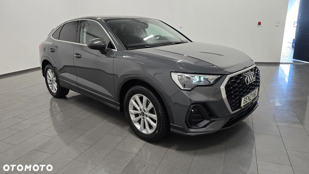 Audi Q3 Sportback ver-35-tfsi-sportback-s-tronic-edition-one - 2