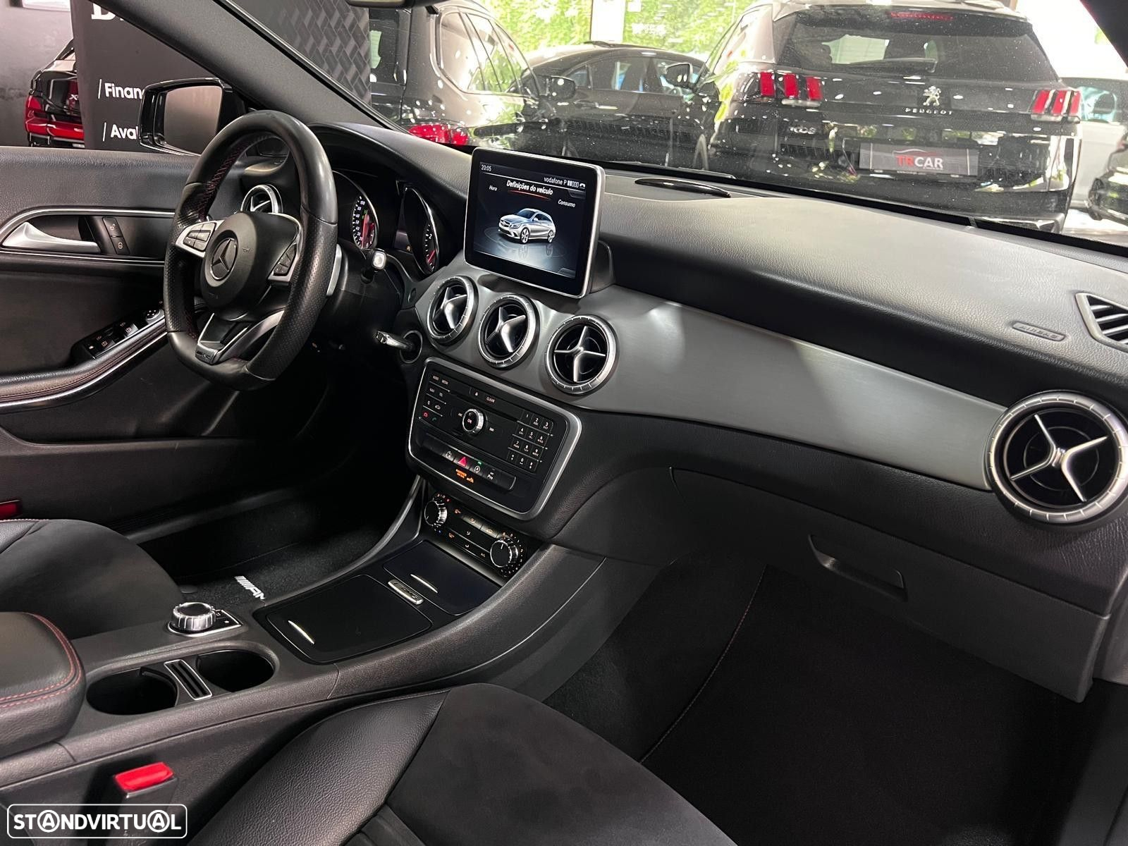Mercedes-Benz CLA 200 d Shooting Brake AMG Line Aut. - 10