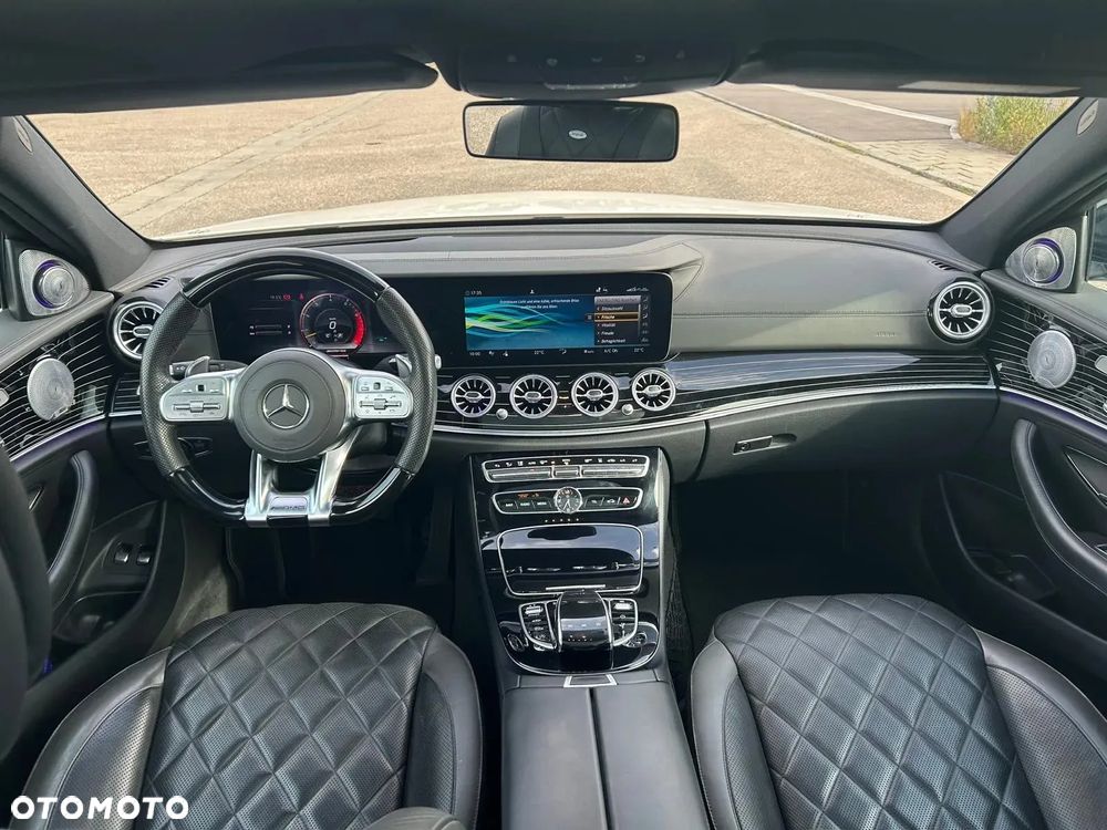 Mercedes-Benz Klasa E - 15