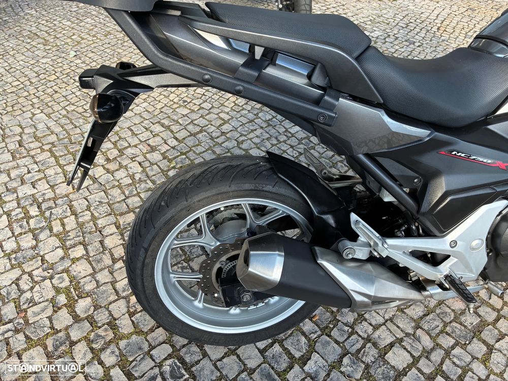 Honda NC750X XA - 10