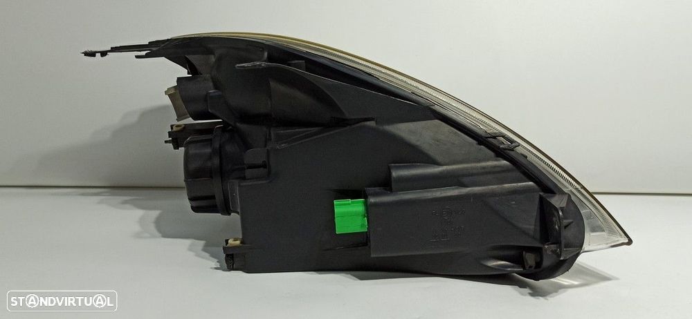 FAROL ESQUERDO FORD FIESTA (CBK) AMBIENTE - 5