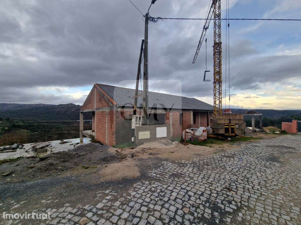 Moradias T3, em construção, Escariz, Vila Real - Grande imagem: 4/30