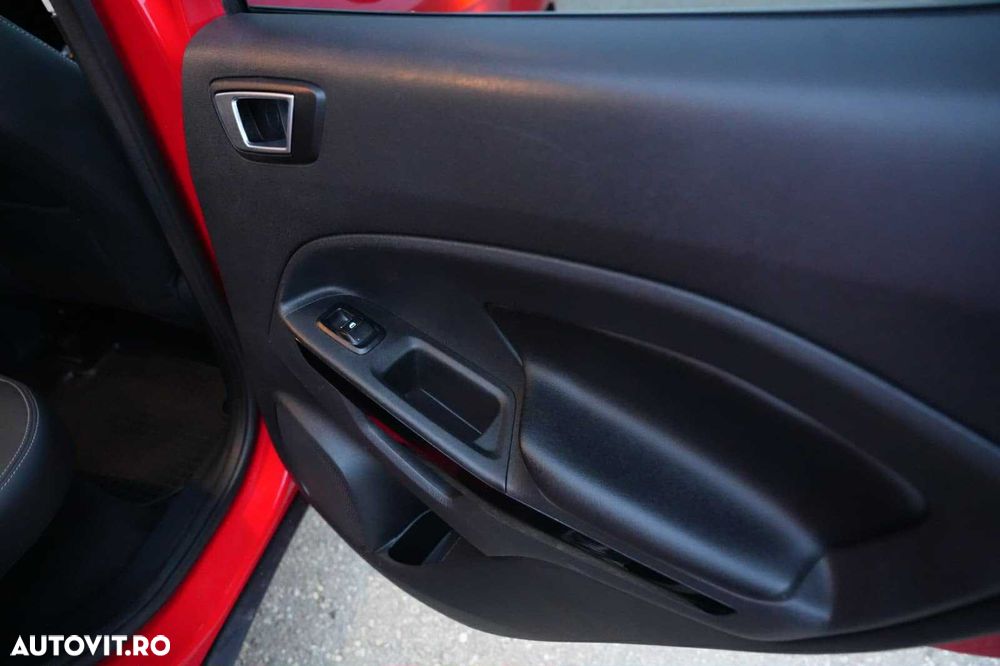 Ford EcoSport 1.0 EcoBoost Titanium - 2