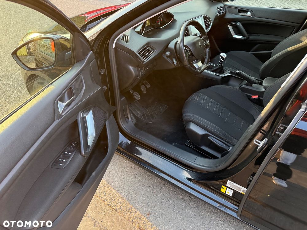 Peugeot 308 1.6 BlueHDi Active S&S - 18