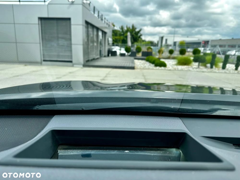 Toyota Camry 2.5 Hybrid Prestige CVT - 13