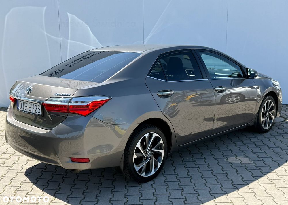 Toyota Corolla 1.6 50th Anniversary MS - 2