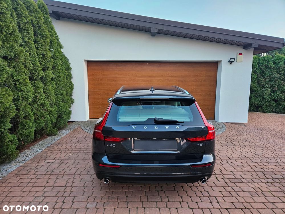 Volvo V60 T5 Geartronic Momentum Pro - 8