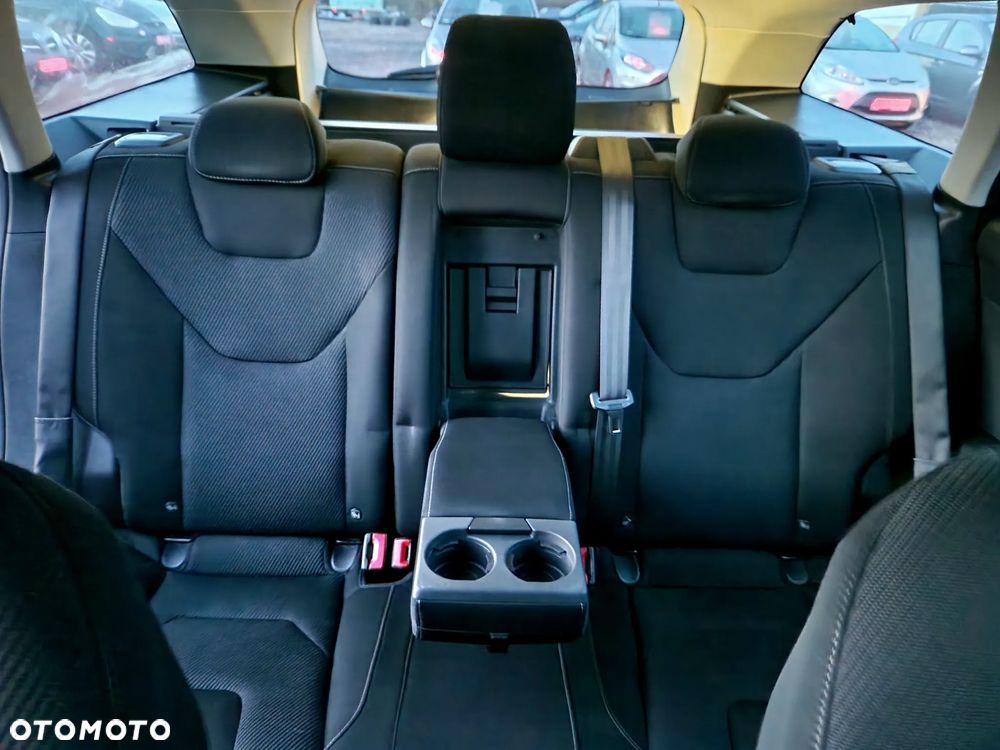 Ford Mondeo SW 2.0 TDCi Titanium - 29