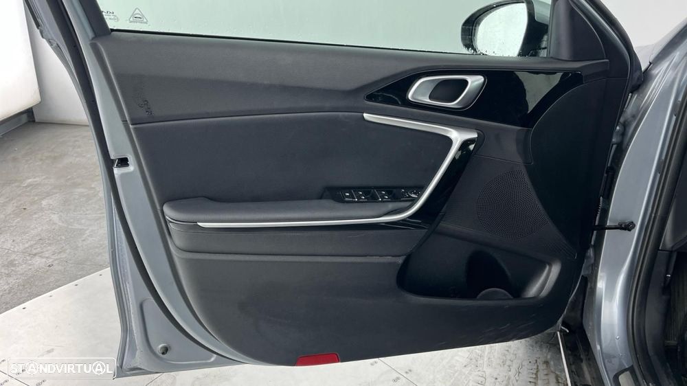 Kia XCeed 1.6 GDi PHEV Drive - 29