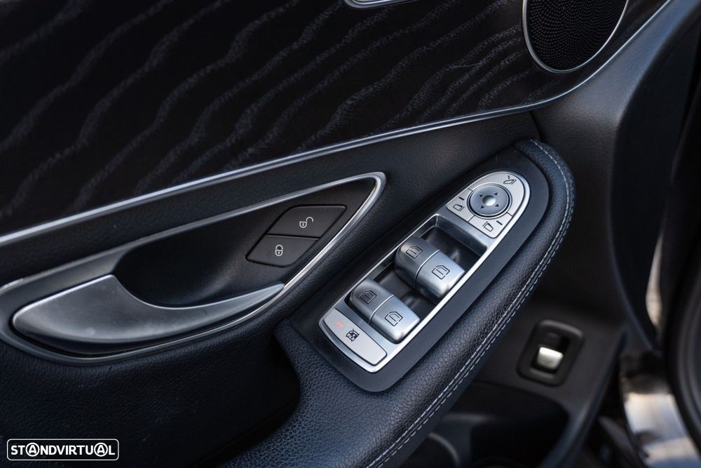 Mercedes-Benz GLC 220 d 4Matic 9G-TRONIC AMG Line - 50