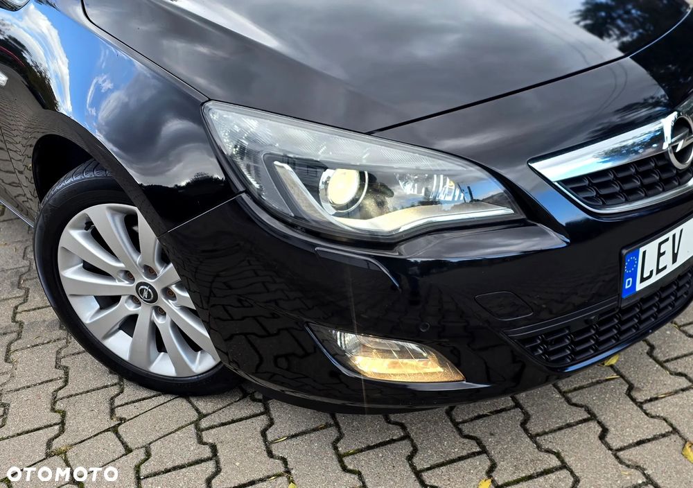 Opel Astra - 9