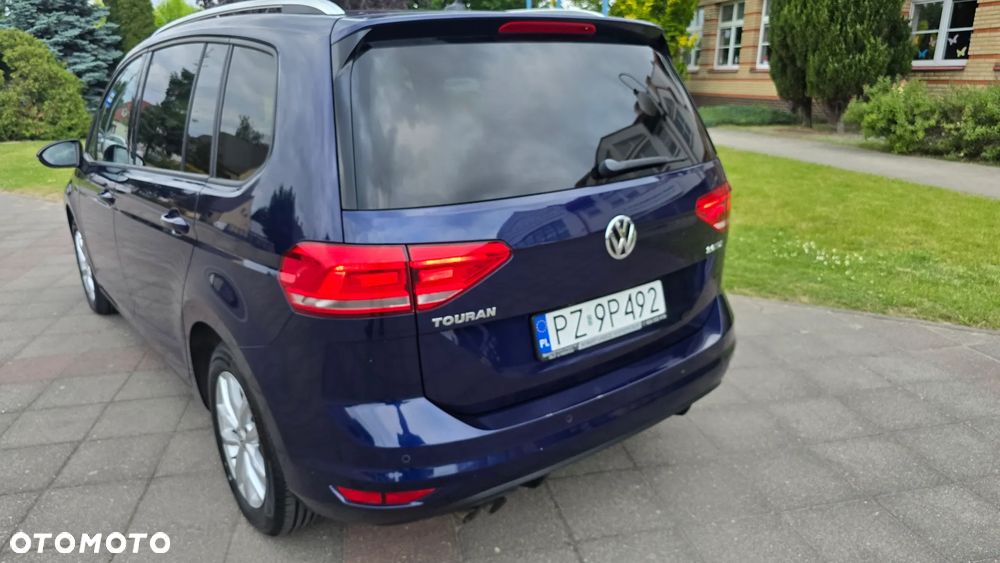 Volkswagen Touran - 7