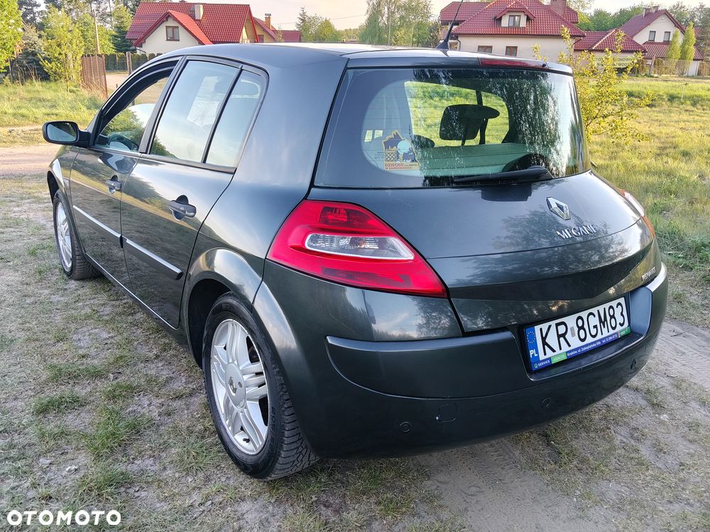 Renault Megane 1.6 Exception - 5