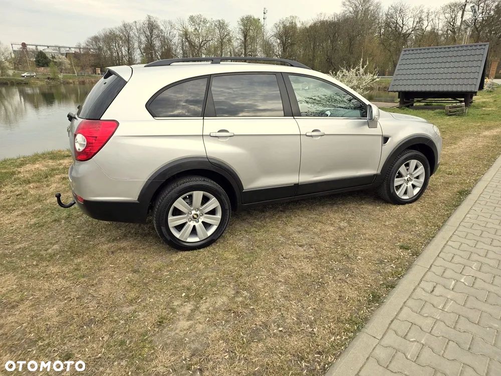 Chevrolet Captiva 2.0 d LT high - 17
