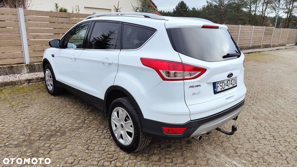 Ford Kuga 2.0 TDCi 2x4 Trend - 4