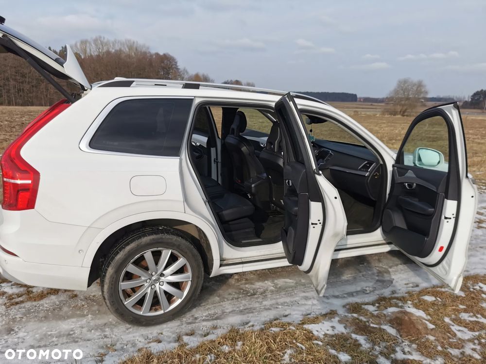 Volvo XC 90 D5 AWD Momentum - 18