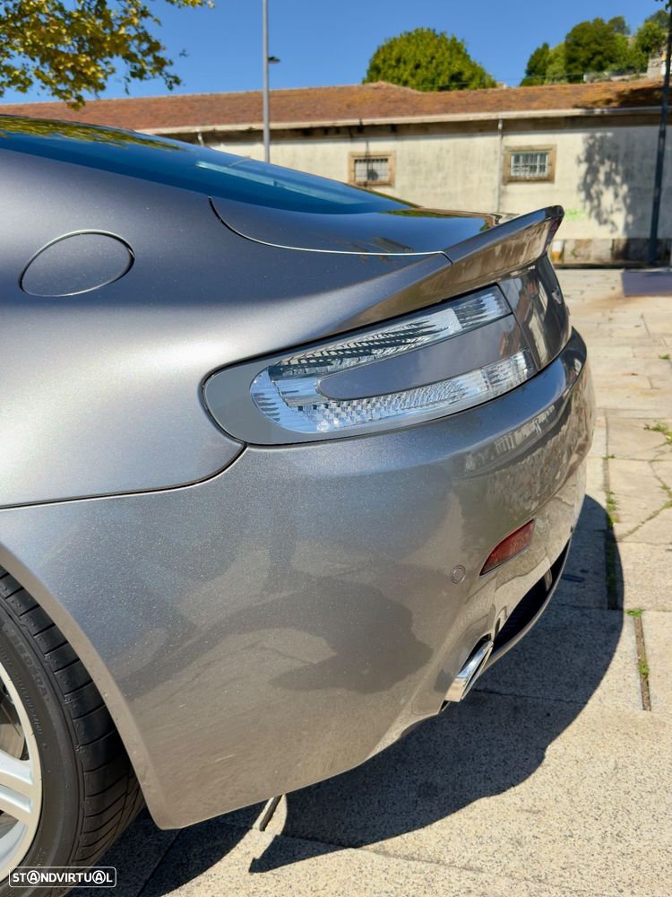 Aston Martin Vantage Coupe V8 Sportshift - 17