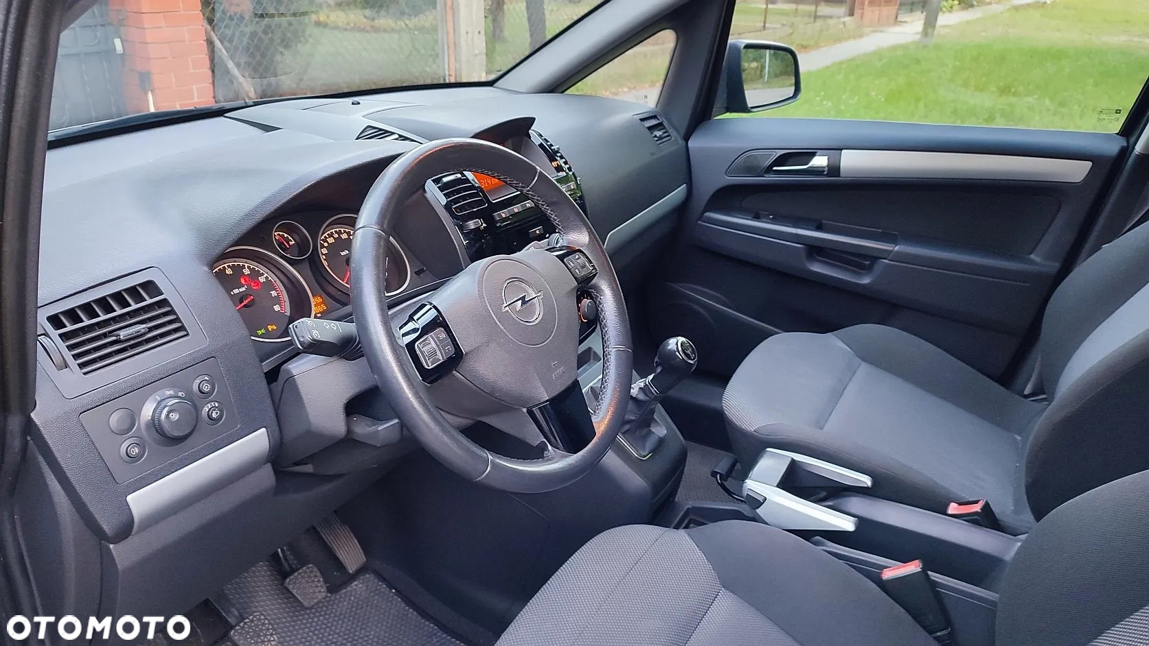 Opel Zafira 1.8 Design Edition - 22