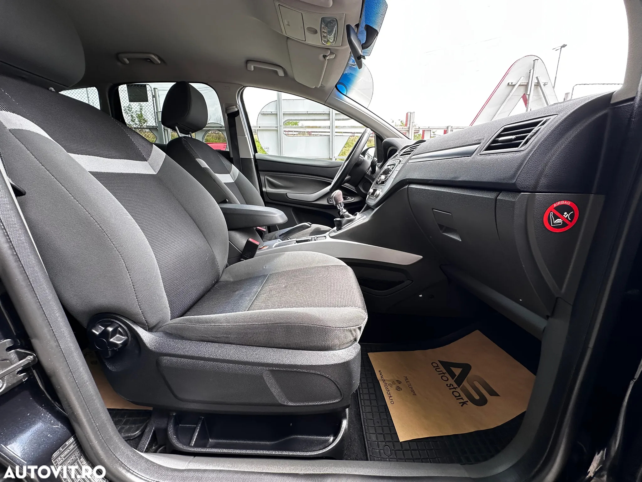 Ford Kuga 2.0 TDCi 2WD Trend - 20