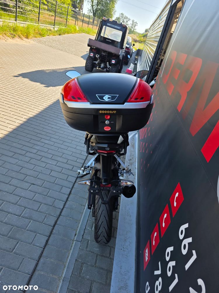 Yamaha MT - 17