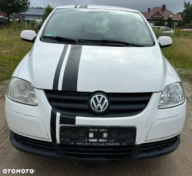 Volkswagen Fox - 2
