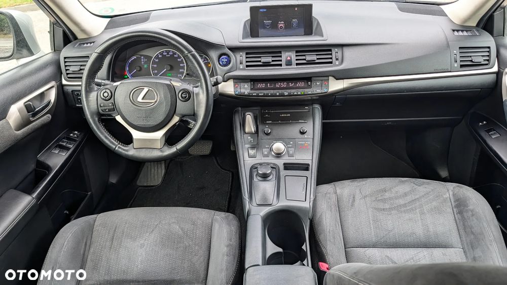 Lexus CT Limited Edition - 12