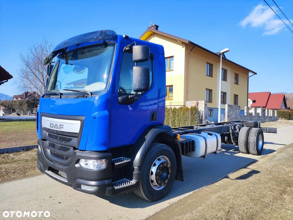 DAF LF 18.320 Kontener 20 palet - 6