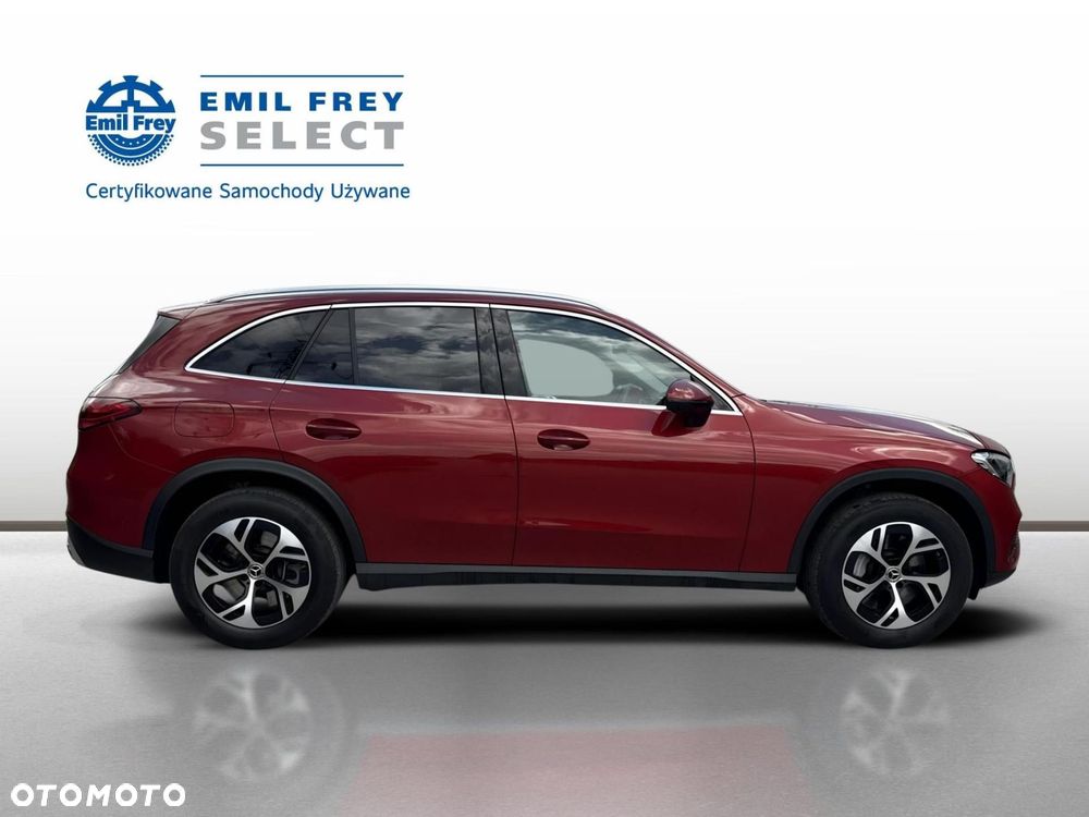 Mercedes-Benz GLC - 7