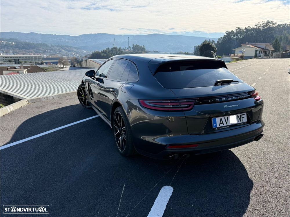 Porsche Panamera Sport Turismo 4 E-Hybrid - 5